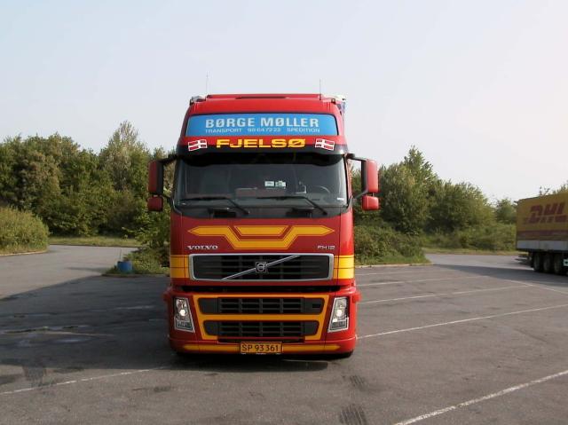 Volvo-FH12-Moller-Thomsen-090504-4-DK[1].jpg